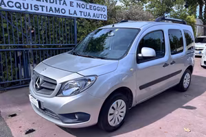MERCEDES-BENZ Citan 1.5 111 CDI Kombi Friendly (