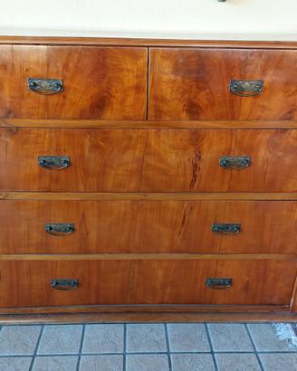 Mobile in ciliegio con cassettiera