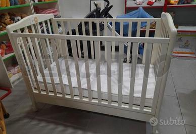 Lettino Chicco colore bianco  in legno 