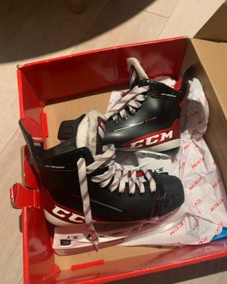 Pattini hockey ccm 3.5 junior regular