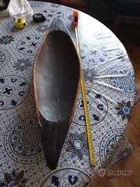 Artigianato Tribale piroga o barca