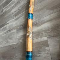 Legno artigianale con firma artista contemporaneo