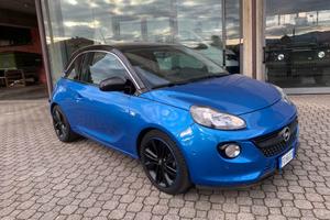 Opel Adam 1000 cc turbo neopatentati