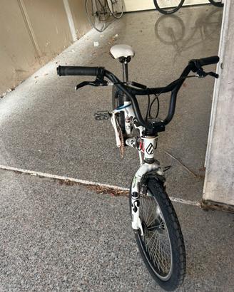 BMX FREESTYLE