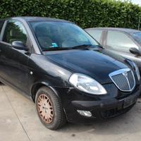 LANCIA YPSILON -BENZINA -2006