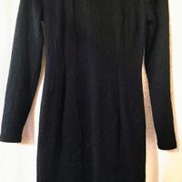 Vestito nero elegante elasticizzato manica lunga