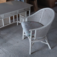 Scrivania 3 cassetti con sedia annessa e cuscino