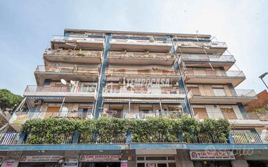Appartamento a Messina 5 locali