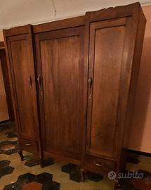 Mobile 3 ante e 2 cassetti in noce 