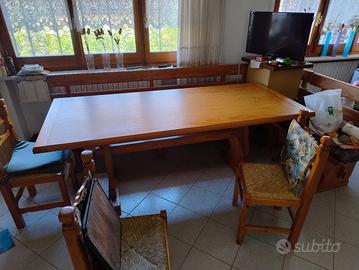 arredamento ideale per sala hobby o agriturismo