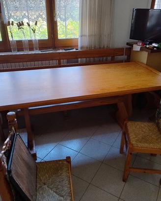 arredamento ideale per sala hobby o agriturismo