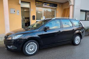 Ford Focus 1.6 TDCi Titanium adatta anche a Neopat