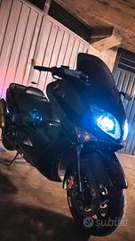 Tmax 500 2005