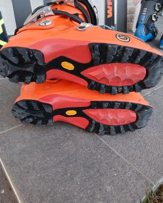 scarponi sci alpinismo