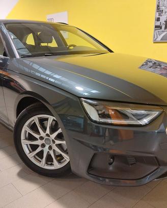 Audi A4 Avant 35 2.0 tdi mhev Business 163cv s-tro