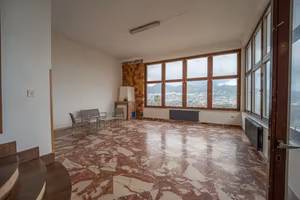 Villaciambra 6 vani frazionabile con giardino