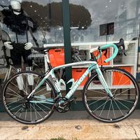 Bici da corsa BIANCHI INFINITO