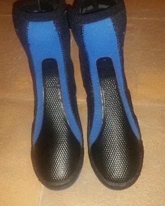 Pinne e calzari da sub