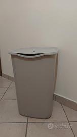 Portabiancheria portaoggetti in plastica