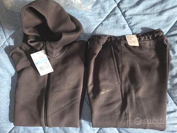 tuta completa Nike Tech Fleece 