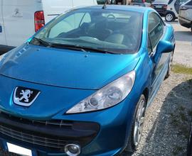 PEUGEOT 207 1.6 HDi 110CV CC Féline