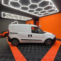 Furgone Opel combo van 1.6 77KW DIESEL 134000KM