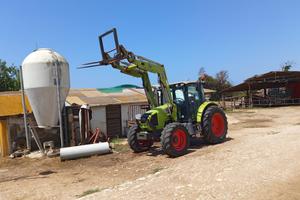 Trattore class arion 430