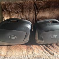 Borse Givi - Attacco universale - V35