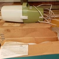 Aspirapolvere OPES Vintage comprato nel 1973.