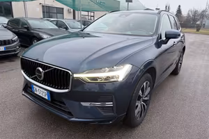 Volvo XC60 B4 (d) MY23 Automatico Core My23