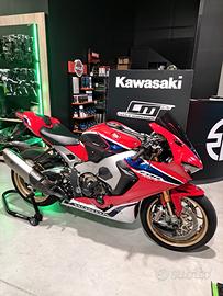 Honda CBR 1000 RR racing