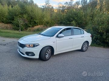 Fiat Tipo berlina 