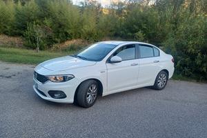Fiat Tipo berlina 