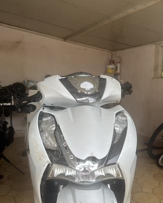sh 350 2021 incidentato