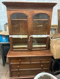 Mobile Credenza con alzata vetrina