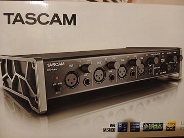 Sched audio Tascam us 4x4