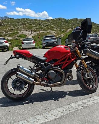 Ducati Monster 1100 S ABS (2011) Icona senza tempo