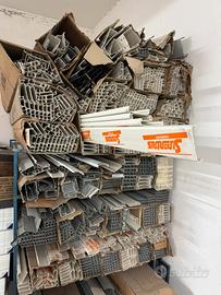 Stock materiale elettrico canaline, raccordi, etc