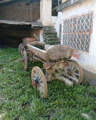 carri agricoli in legno