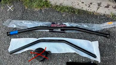 numero due drag bar per sportster. Manubrio Harley