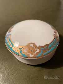 Scatolina in porcellana