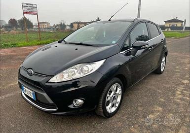 FORD Fiesta 4ª serie - 2012