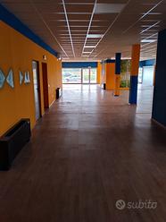 Vicenza est su ss.11 show room