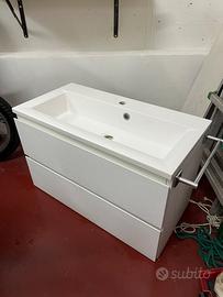 Mobile bagno nuovo con lavabo