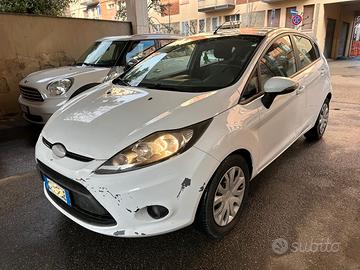 FORD FIESTA  GPL