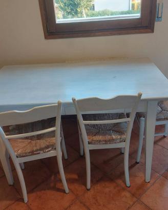 Set da pranzo per quattro persone
