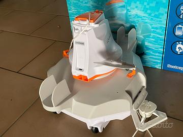 Robot per Pulizia Piscina