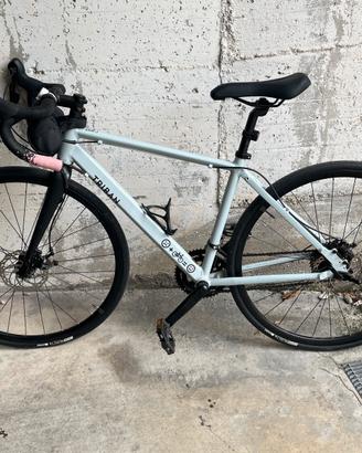 Bici da corsa triban rc120