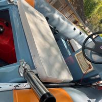 Gommone con motore