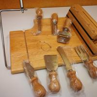 Tagliere in faggio e coltelli acciaio inox